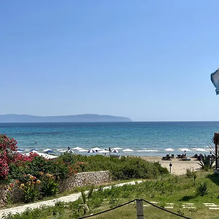 Mounda Poseidon, Sea View With Pool Ρατζακλί